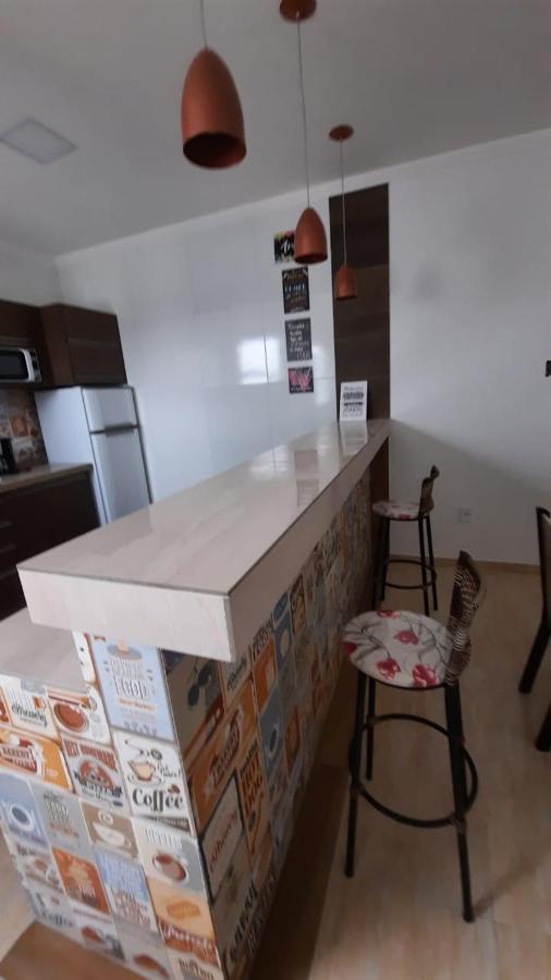 Apartamento Mobiliado Com Varanda No Centro De パウロ・アフォンソ エクステリア 写真