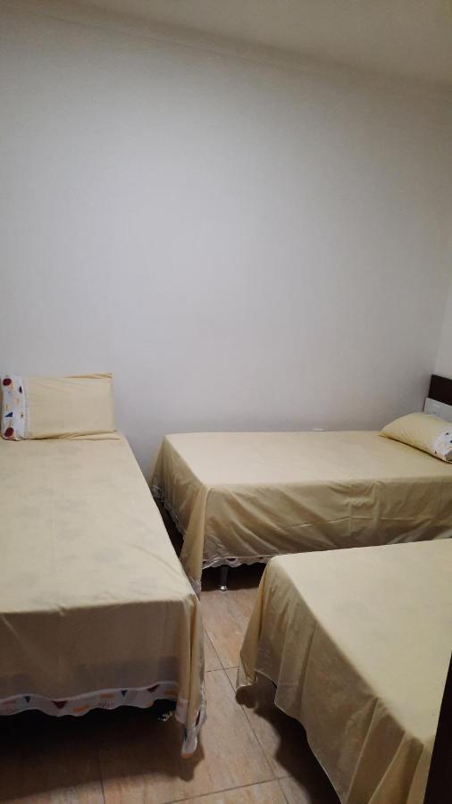 Apartamento Mobiliado Com Varanda No Centro De パウロ・アフォンソ エクステリア 写真